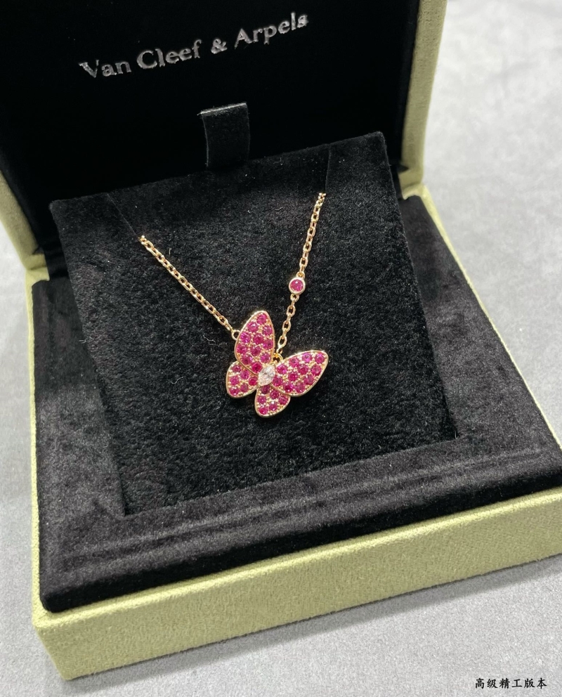 Vca Necklaces